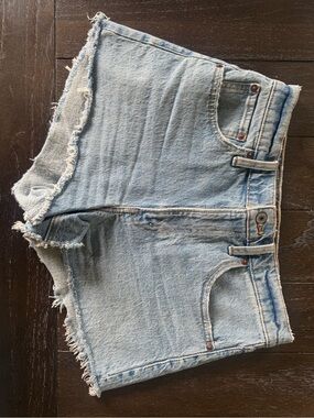 A&F Light Blue 90s High Rise Denim Raw Hem Women’s Shorts